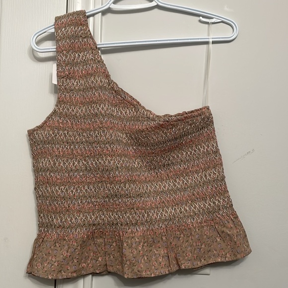 American Eagle Top - Picture 4 of 4